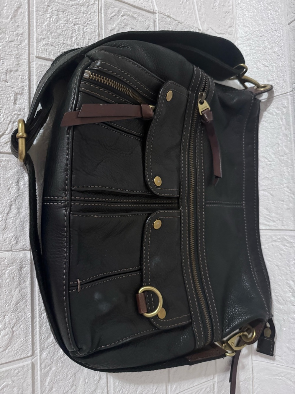 Fossil - Womens Black Leather Handbag - 12"T x 13"Across x 3" W